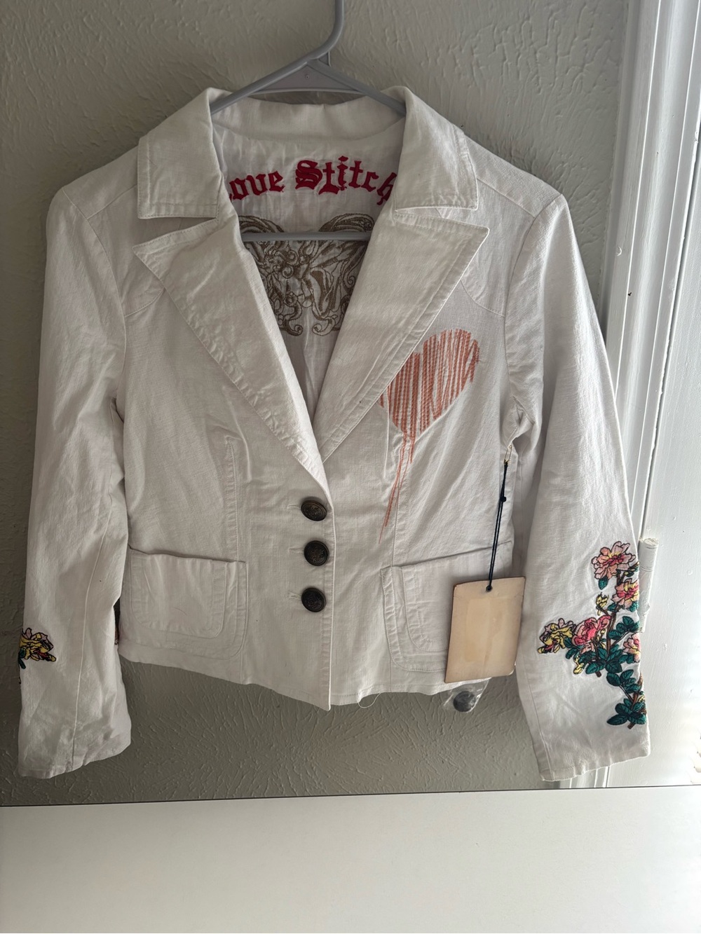 Love Stitch White Embroidered Cotton Blazer with Heart Detail